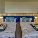 Country - Stall Daire *